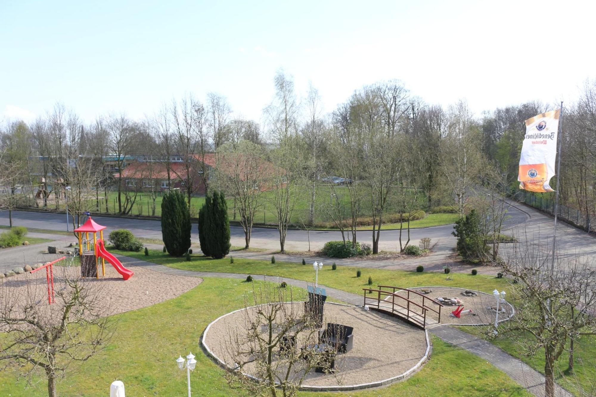 Hotel Graf Balduin Esterwegen Buitenkant foto